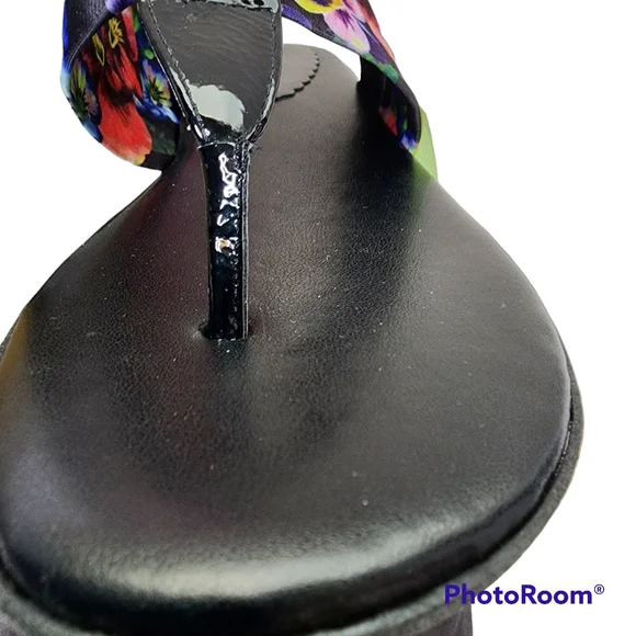 Charter Club Benjii sandals fabric cushioned flip flops sz 8m - Picture 12 of 15